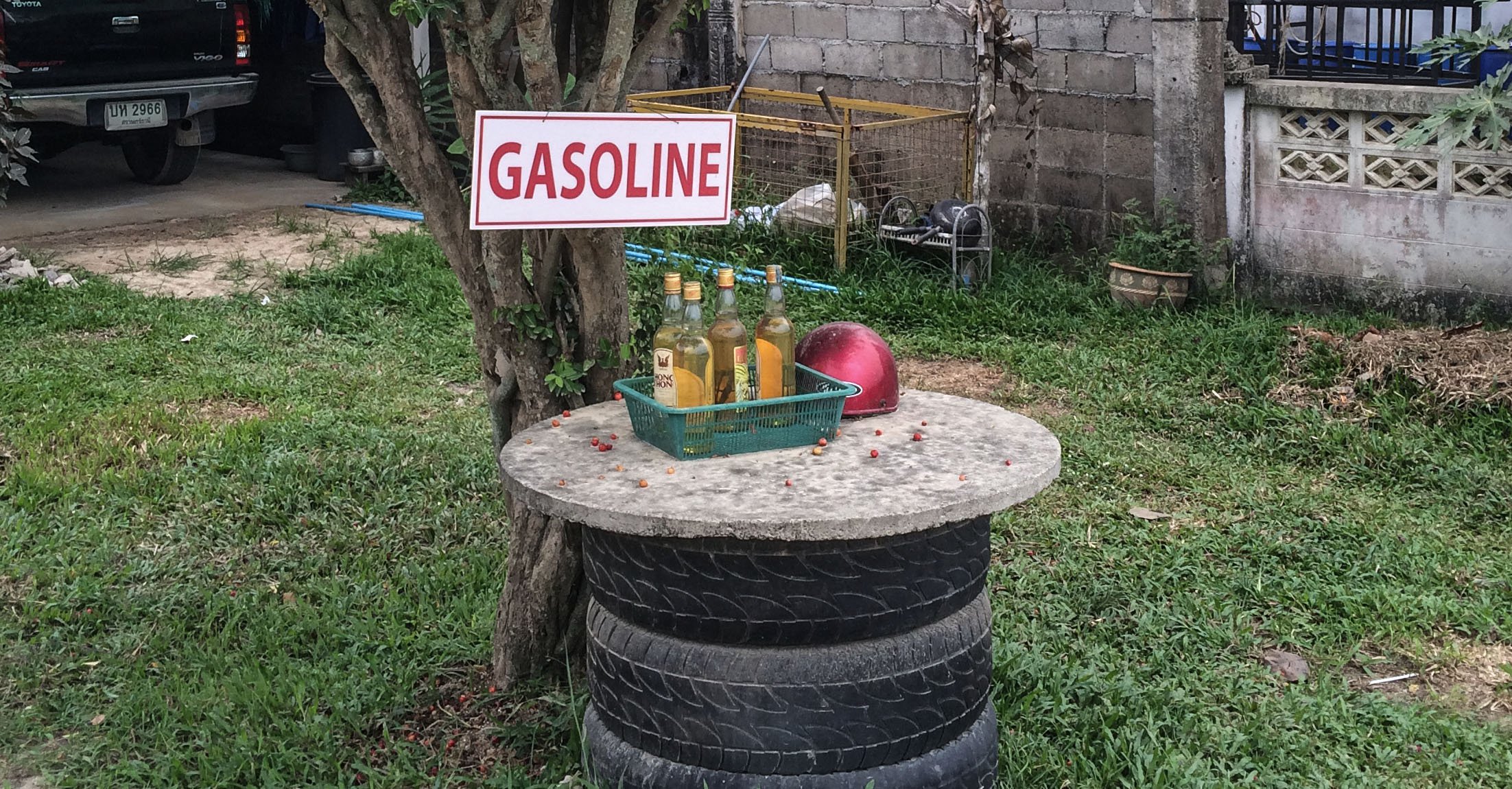 KohPhangan_gasoline.jpg