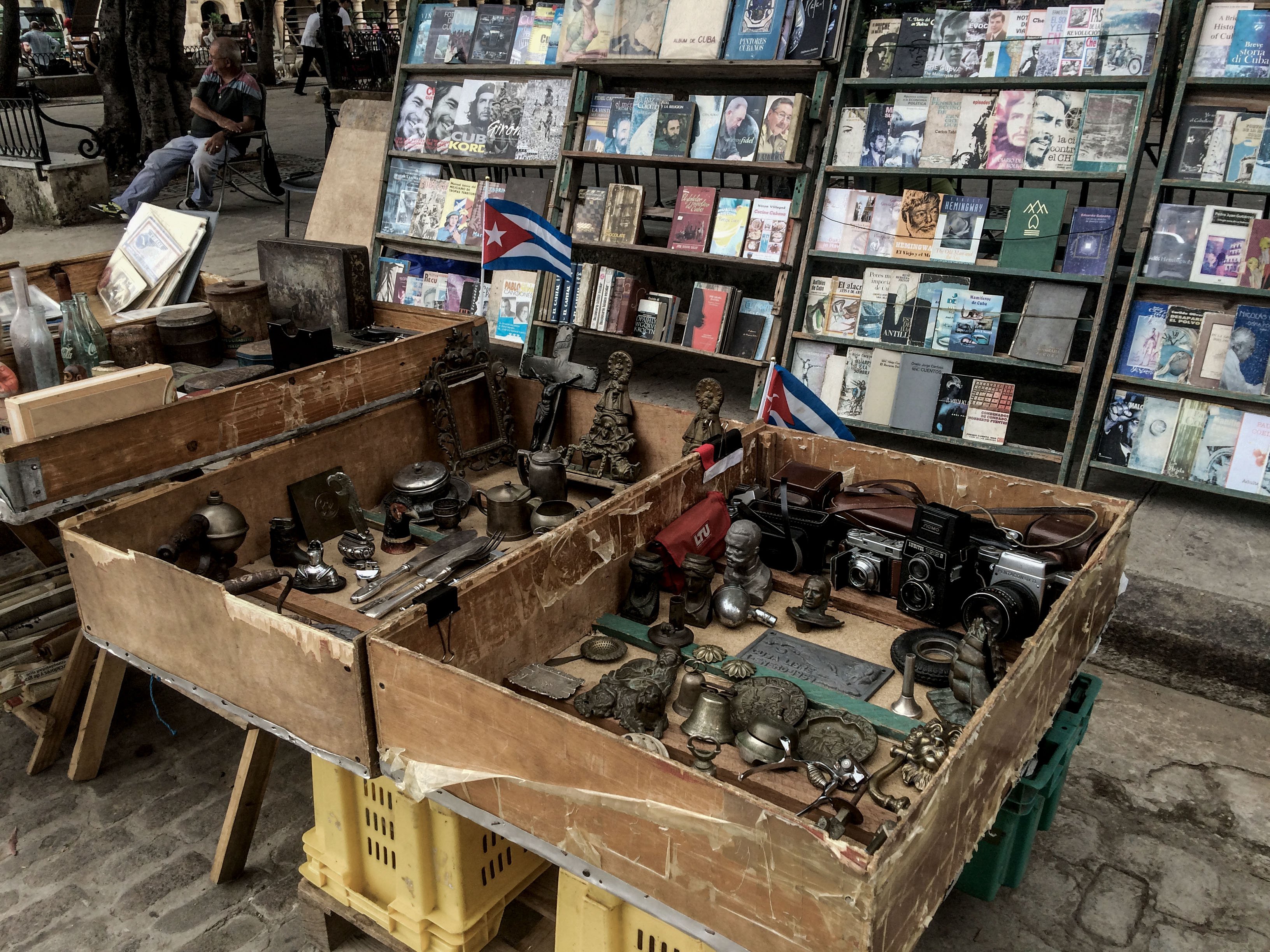 Kuba_fleamarket.jpg