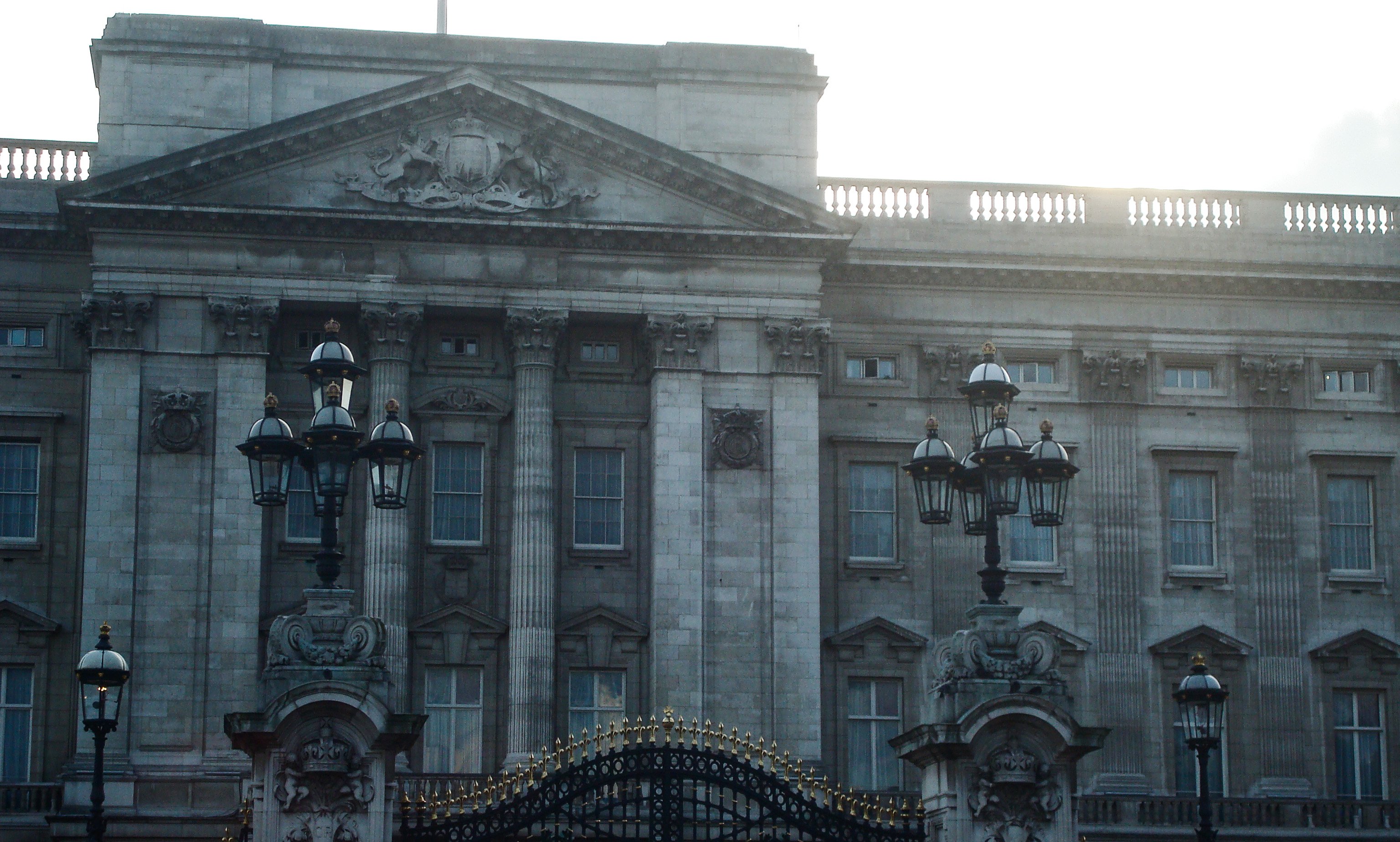 london_buckingham4.jpg