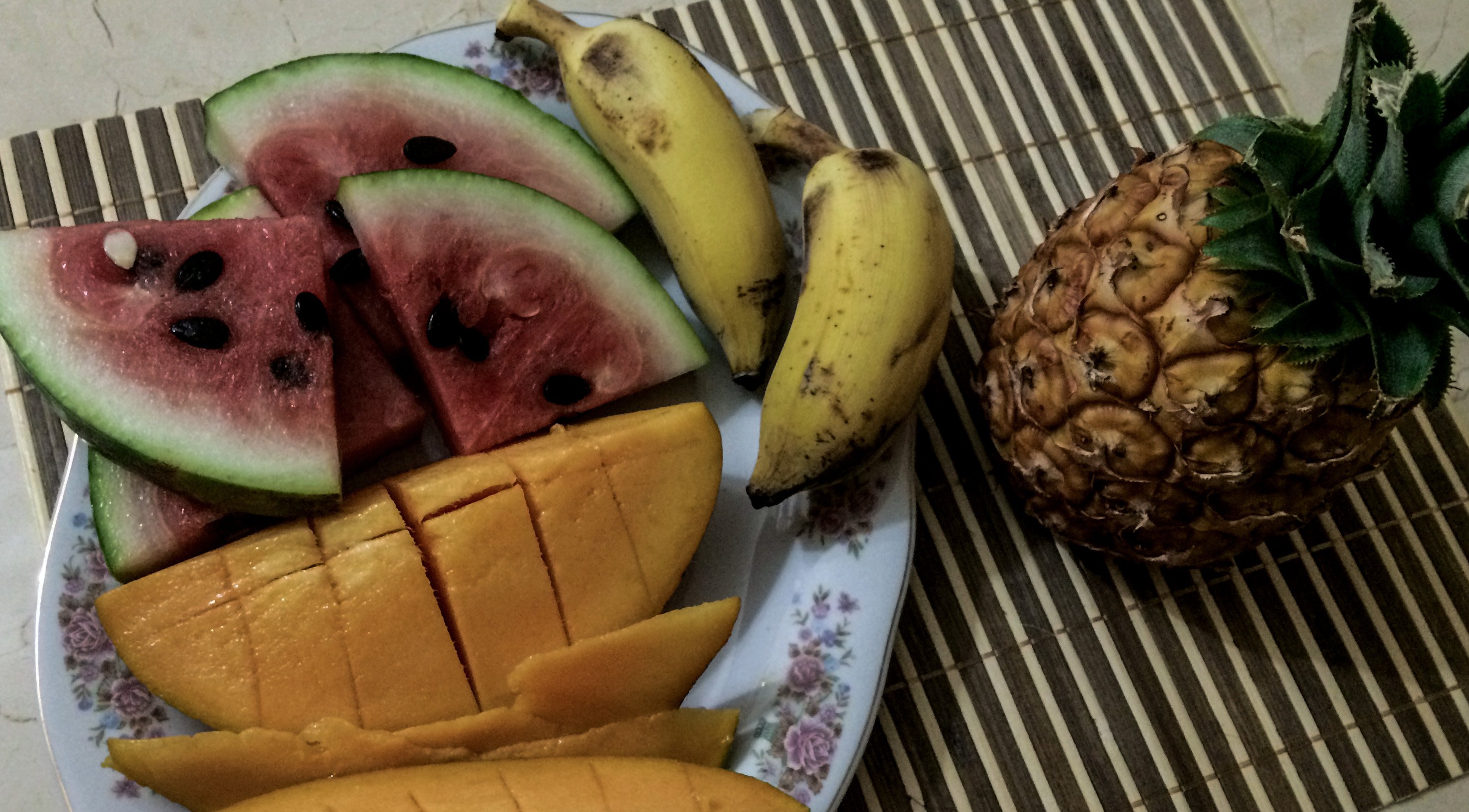 playasdeleste_fruits.jpg